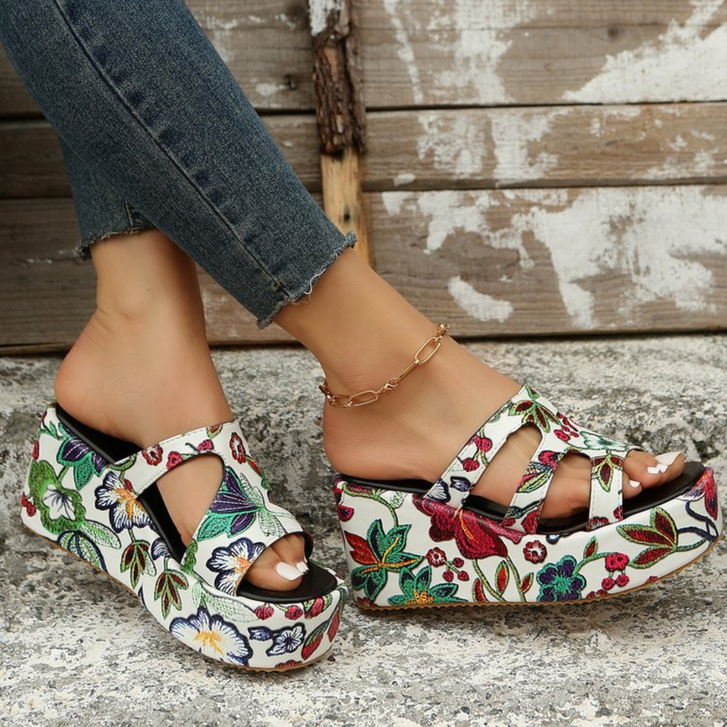 Cutout Floral Peep Toe Sandals