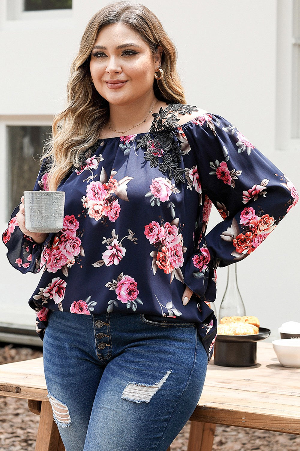 Plus Size Floral Flounce Sleeve Blouse