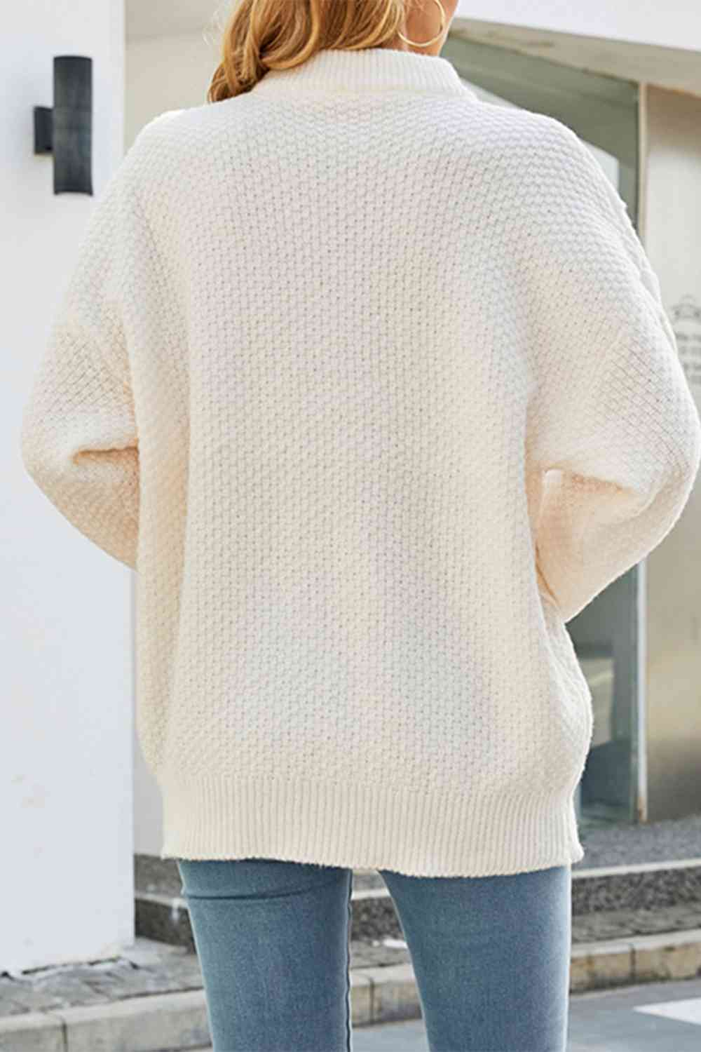 Cable-Knit Round Neck Long Sleeve Sweater