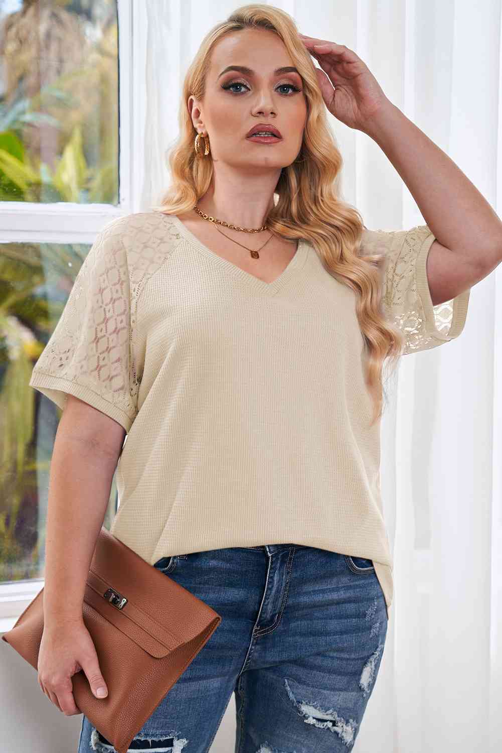 Plus Size Spliced Lace V-Neck Top