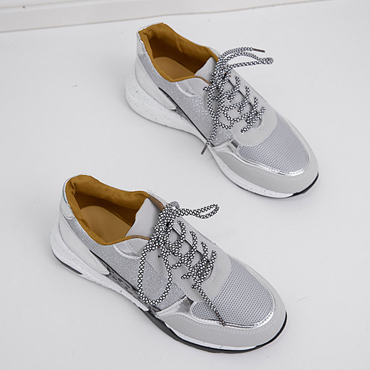 Lace-Up Round Toe Platform Sneakers